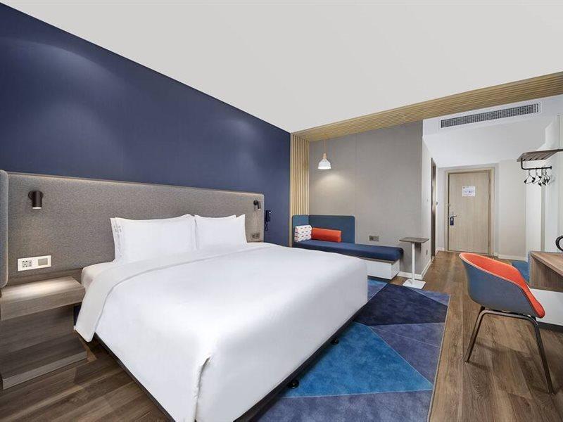 Holiday Inn Express Chongqing Airport Zone By Ihg Buitenkant foto