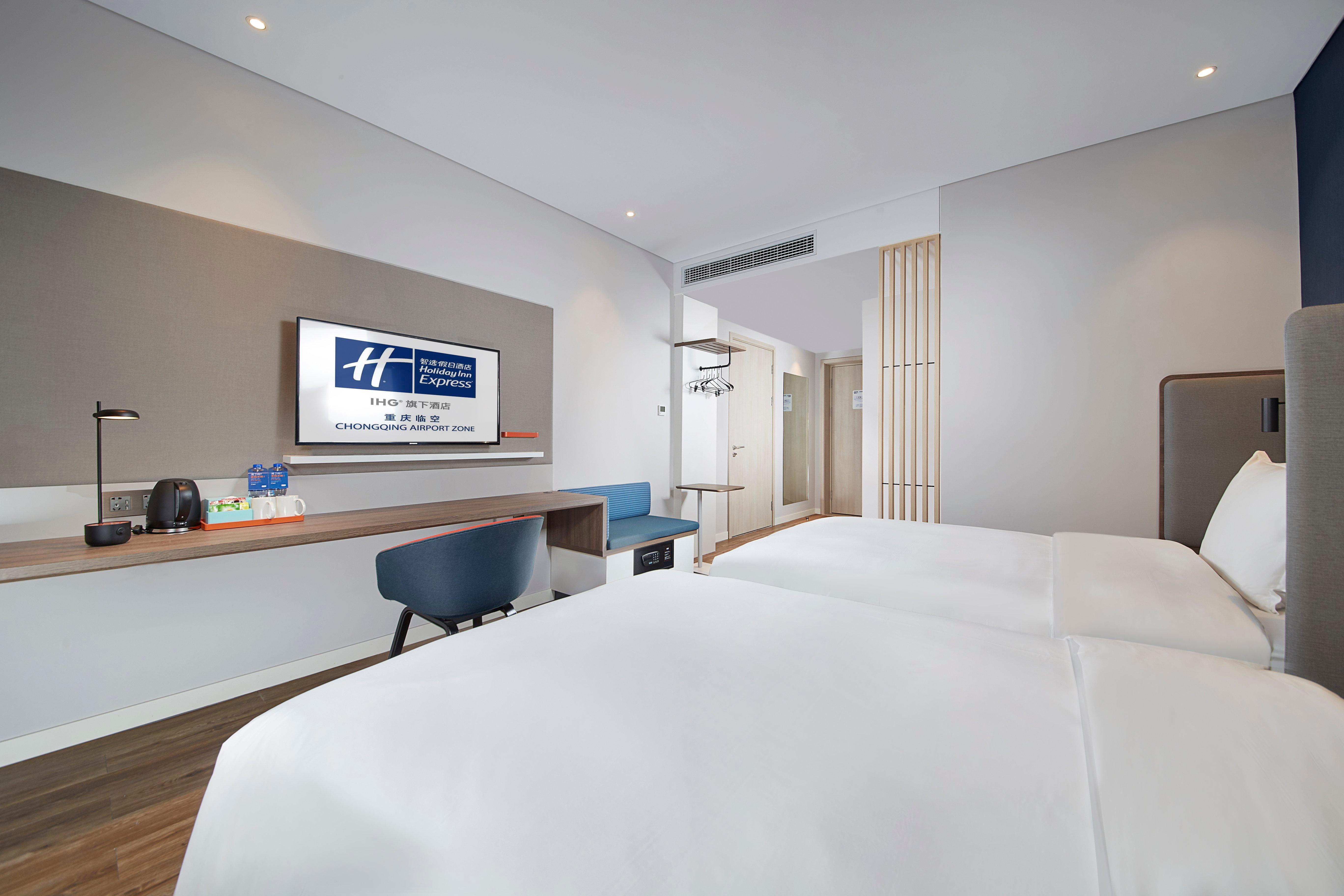 Holiday Inn Express Chongqing Airport Zone By Ihg Buitenkant foto